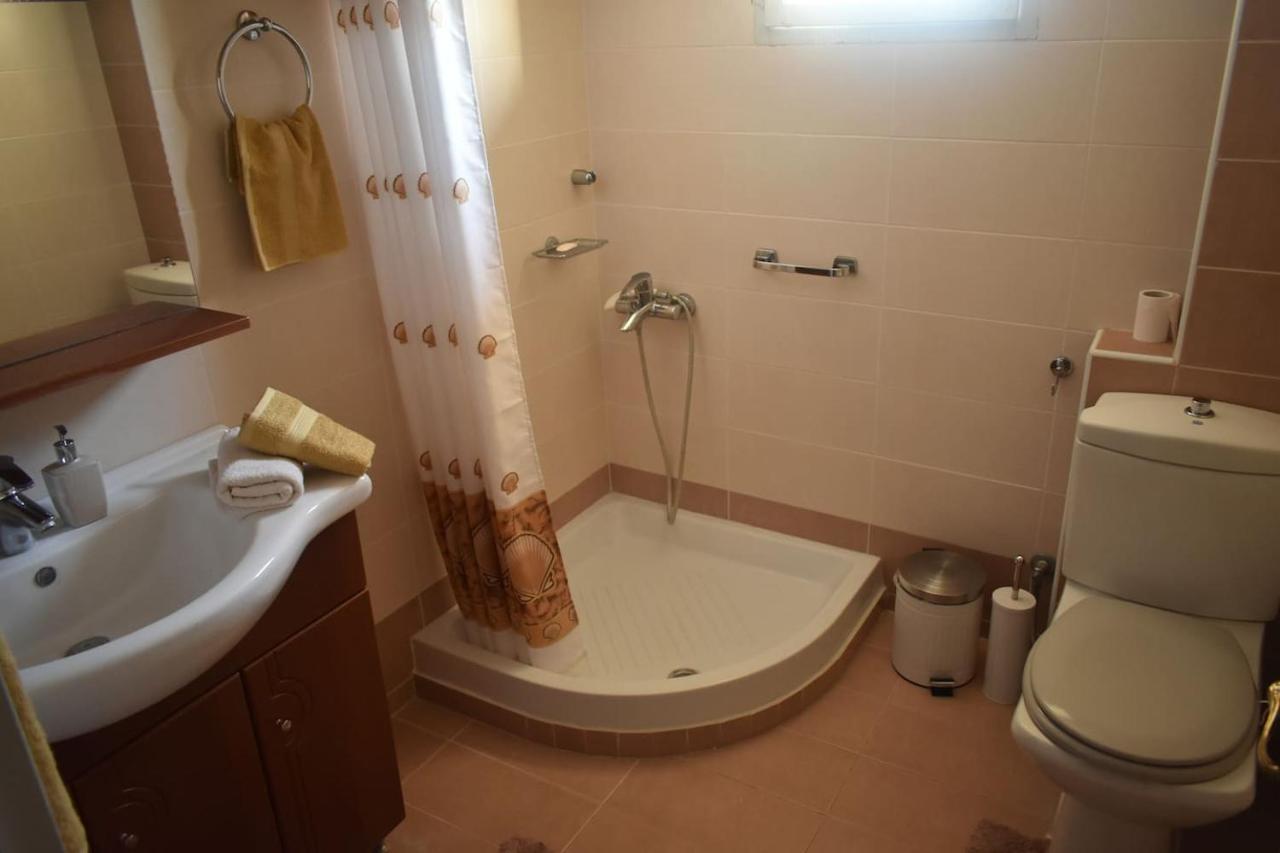 Seaside Apartments Nea Iraklia Ngoại thất bức ảnh