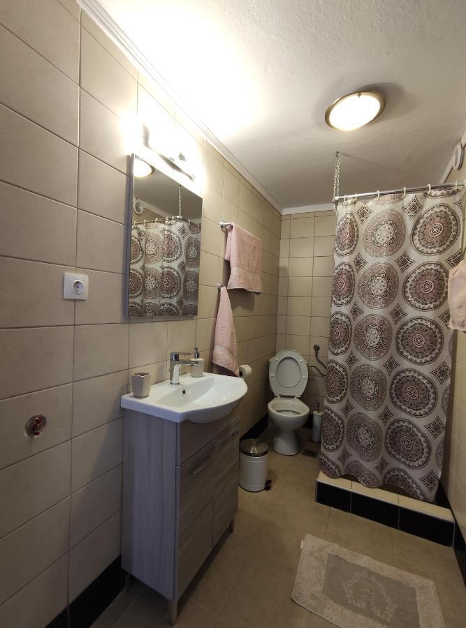 Seaside Apartments Nea Iraklia Ngoại thất bức ảnh