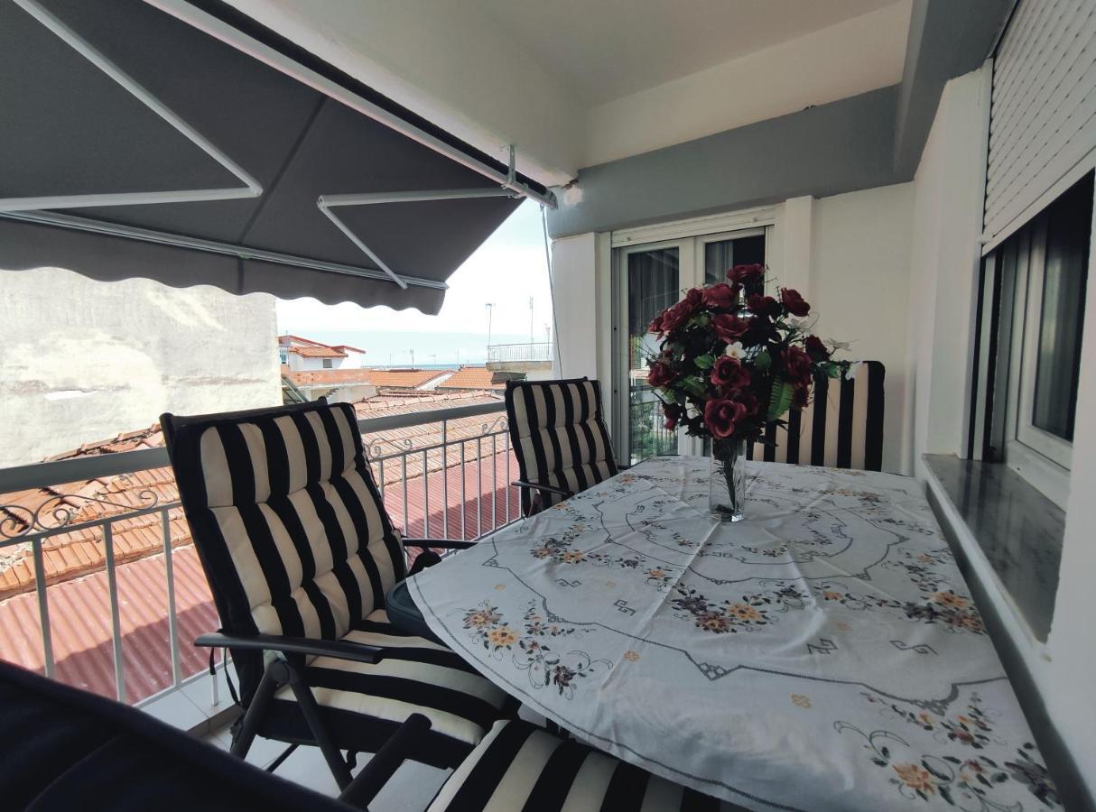 Seaside Apartments Nea Iraklia Ngoại thất bức ảnh
