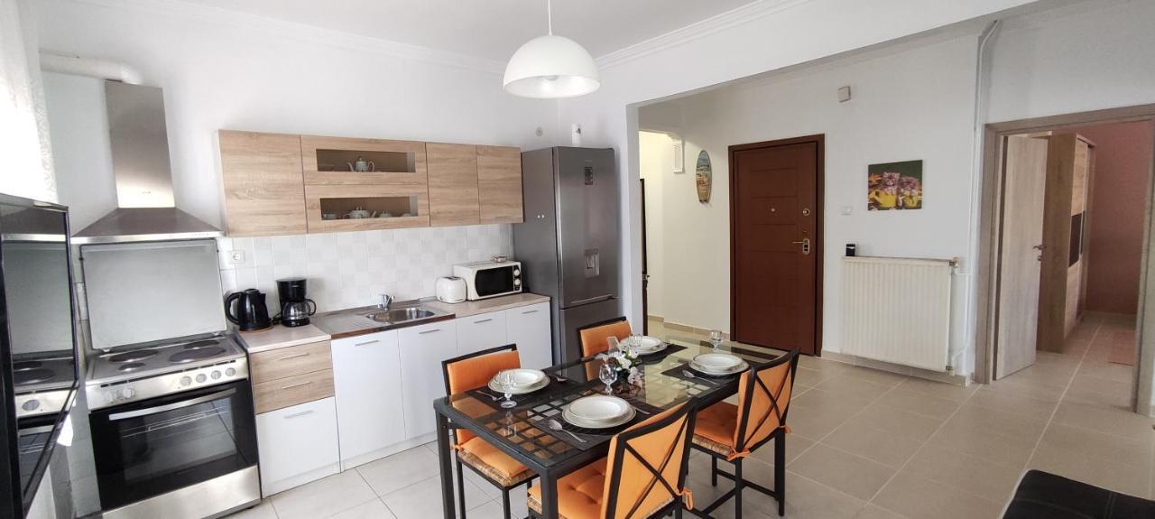 Seaside Apartments Nea Iraklia Ngoại thất bức ảnh